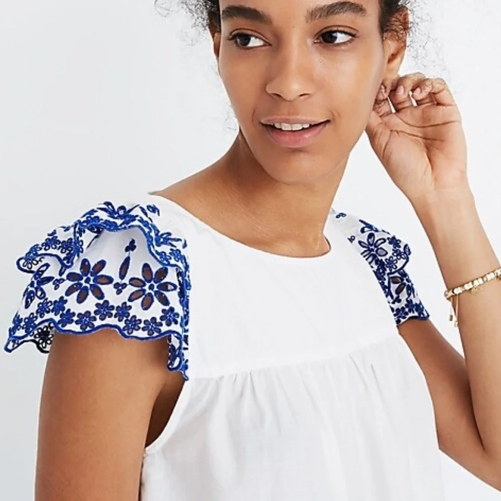 MADEWELL | EUC Story Top White with Blue Floral Embroidery Ruffle Cap Sleeve - Picture 10 of 11